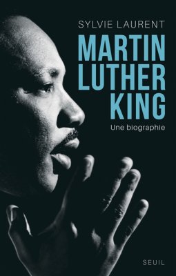 Couverture de MARTIN LUTHER KING Une biographie intellectuelle et politique
