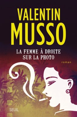 Couverture de La Femme à droite sur la photo
