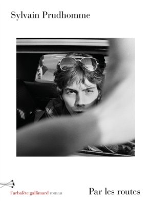 Couverture de Par les routes