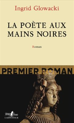 Couverture de La poète aux mains noires