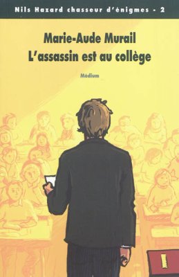 Couverture de L'assassin est au collège