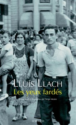 Couverture de Les yeux fardés