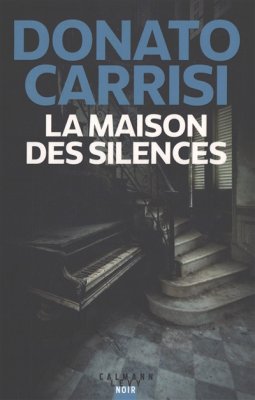 Couverture de La maison des silences