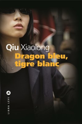 Couverture de Dragon bleu, tigre blanc