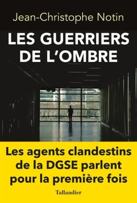 Couverture de Les guerriers de l'ombre